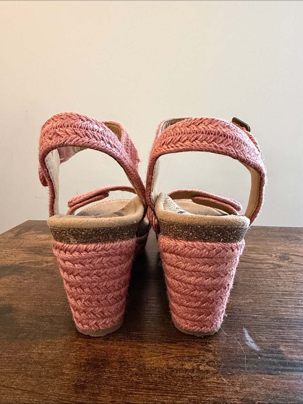 Aetrex dusty rose wedge espadrille size 7 - Picture 4 of 5